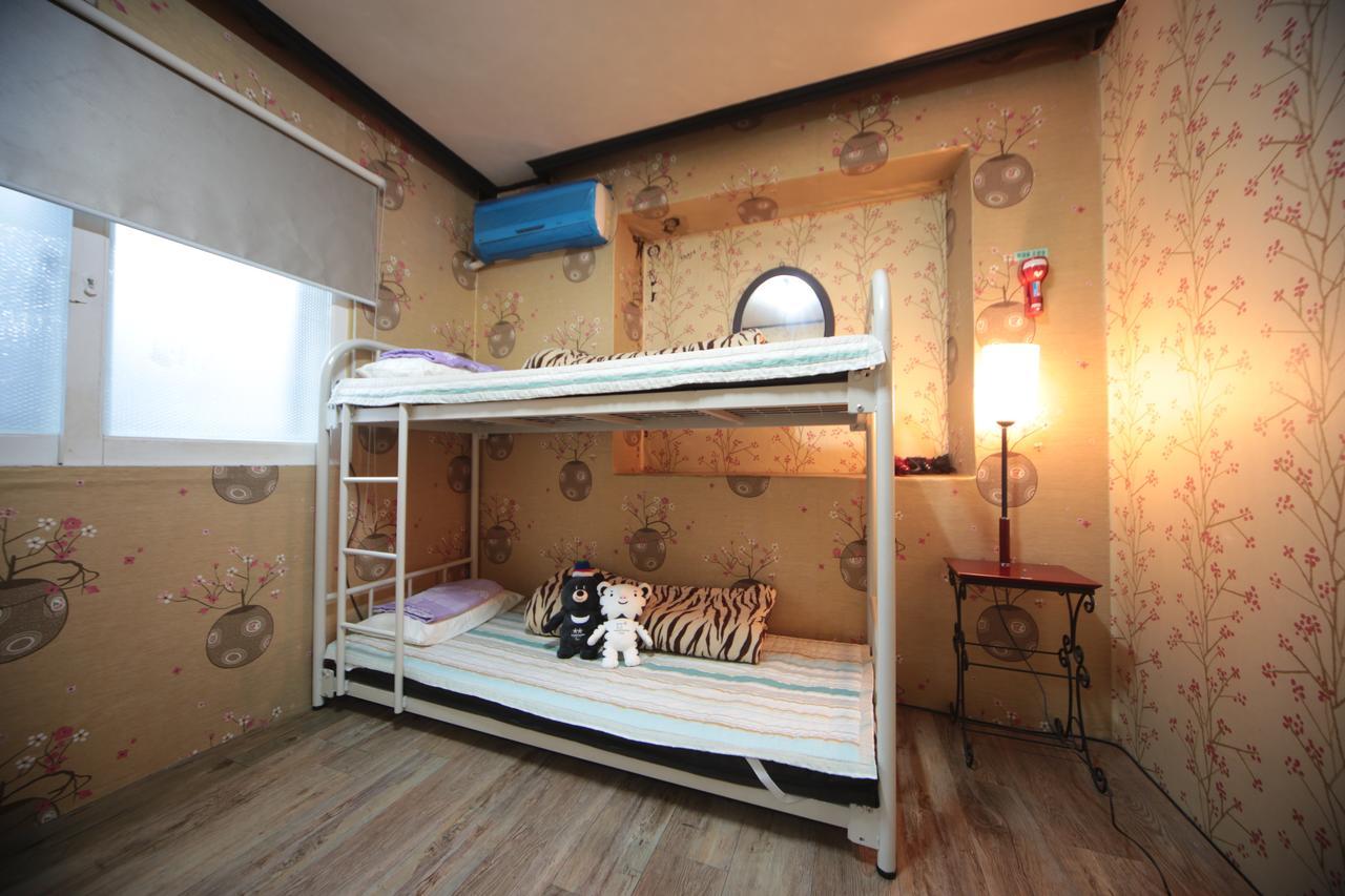Comeinn Guesthouse Hongdae - Female Only Seoul Exterior foto