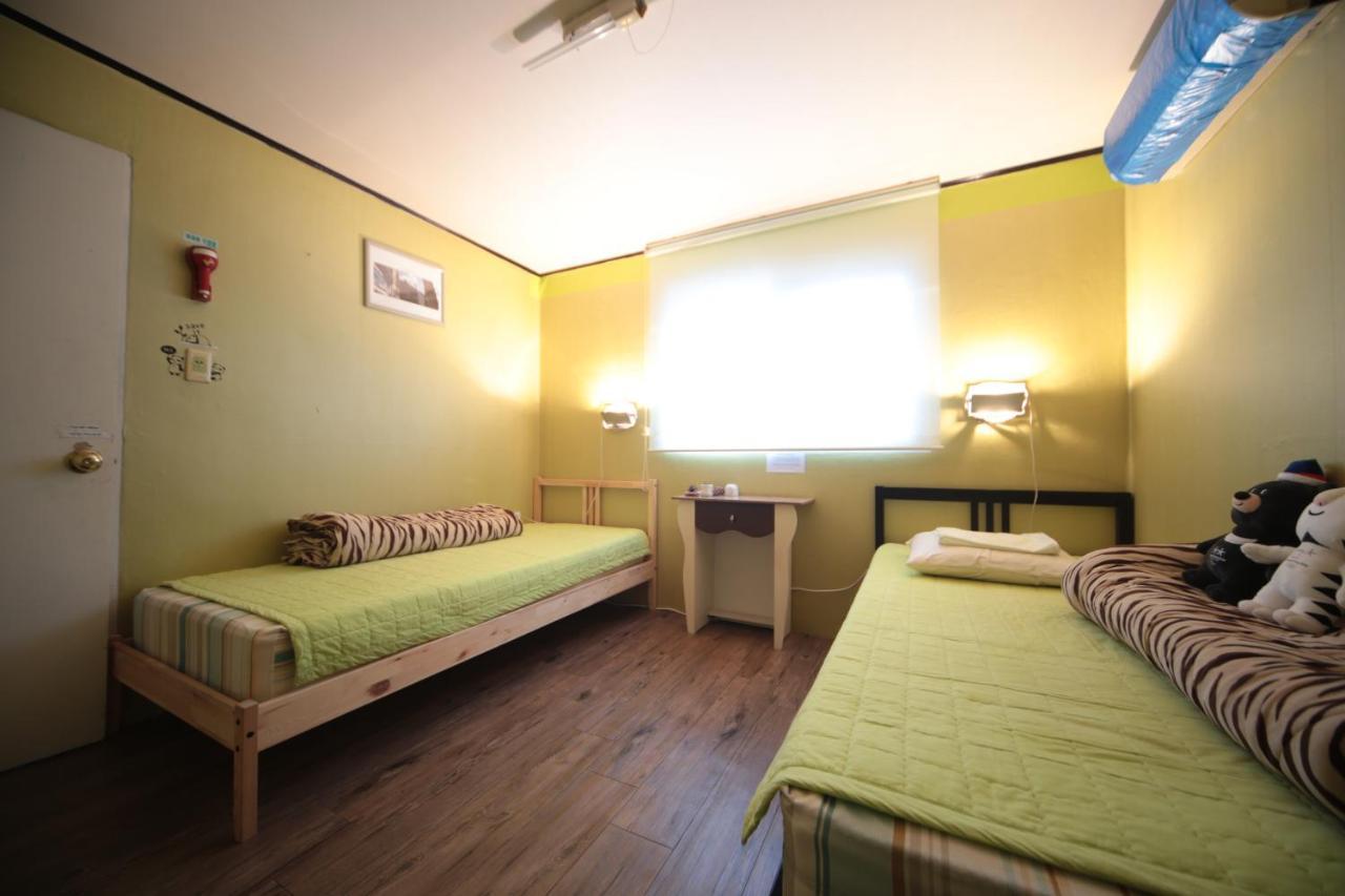 Comeinn Guesthouse Hongdae - Female Only Seoul Exterior foto